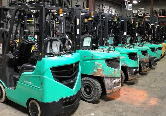 지게차 학원 비용 얼마일까? 3톤 미만·3톤 이상 가격 총정리 (2026년 기준)